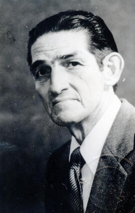 Fotografía con la imagen del señor Jorge Villalobos Dobles, Contralor General delperiódico la Rep...