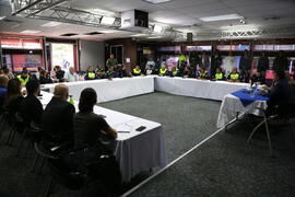 Fotografías de reunión con policías municipales. El nuevo ministro de Seguridad Pública, Jorge To...
