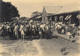 Fotografías de visitas del presidente Alfredo González Flores a Guanacaste