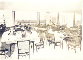 Fotografía con la imagen de la sala de estudio Raúl Leoni de la Biblioteca Nacional . San José