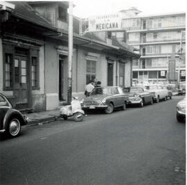 Fotografía del edificio de la Talabartería La Mexicana. Situado en avenida 1, calles 1 y 3. Acera...