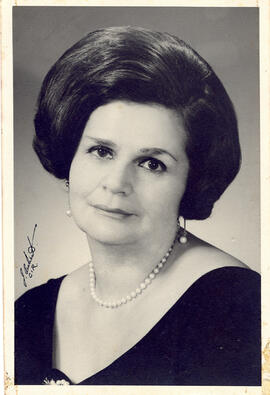Fotografía con la imagen de la Primera Dama de la República Clarita Fonseca de Trejos Fernández S...