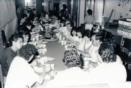 Fotografía del desayuno realizado en el Archivo Nacional , como parte de las actividades de celeb...