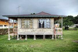 Fotografía de casa antigua ubicada en Cahuita, Limón
