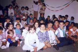 Fotografías y negativos de la posada navideña realizada en el Archivo Nacional con la participaci...