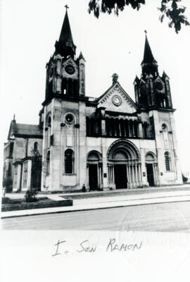 Fotografías de la Iglesia católica de San Ramón de Alajuela