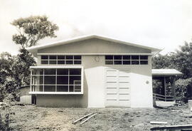Fotografía de una casa utilizada para comedor escolar, en algún lugar de Costa Rica. San José