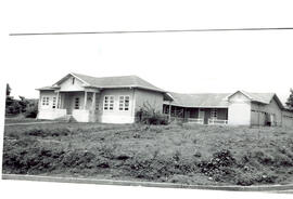 Fotografía del edificio de la escuela de San Pablo, Heredia