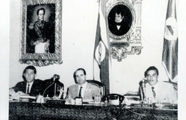 Fotografía con la imagen del nuevo directorio de la Asamblea Legislativa, electo el 1 de 05 de 19...