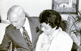 Negativo de Luz Alba Chacón, Directora del Archivo Nacional Rodrigo Madrigal Nieto, Ministro de r...