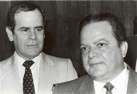 Fotografía de Luis Alberto Monge Alvárez, Presidente de la República de Costa Rica y Sergio Peña ...