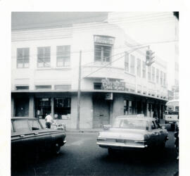 Fotografía de la Botica del Norte, situada en calle 0 avenida 5, esquina noreste. San José, Costa...