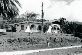 Fotografía de la casa de habitación de Marco Tulio Mata, en San Marcos de Tarrazú San José
