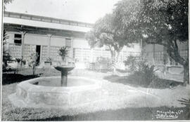 Fotografía del edificio que ocupó el Archivo Nacional durante los años 1889-1957, antiguo local d...