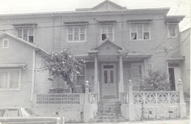 Fotografía de una casa de habitación. Situada en avenida 9, calles 7 y 9. San José