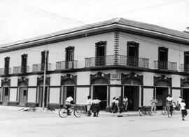 Fotografía del antiguo edificio patrimonial de Correos y Telégrafos de la provincia de Limón