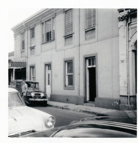 Fotografía de la antigua Lechería González Lahman, situada en avenida 1, calles 1 y 3. San José, ...