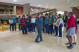 Fotografías de la visita al Liceo Santa Eulalia de Atenas a Casa Presidencial.
