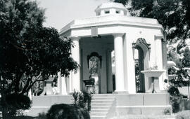 Fotografía con la imagen del kiosko del parque de San Pedro de Montes de Oca San José