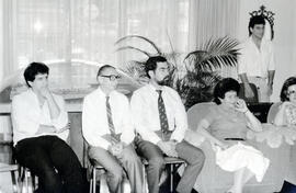 Fotografía del agasajo ofrecido por los becados en archivística de la Organización de Estados Ame...