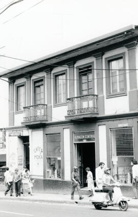 Fotografía del local del Almacén Central en avenida central, calles 8-10 San José