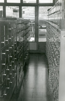 Fotografías de una de las secciones de ficheros del Archivo Nacional, ubicada en la 2da. planta, ...