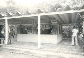 Fotografía de la soda del Parque Bolívar. San José