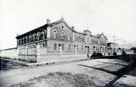 Fotografía con la imagen del edificio del Liceo de Costa Rica en 1909, fundado en 1887 San José
