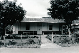 Fotografía de la casa de habitación de la Familia Agüero Rojas. Se encuentra 250 metros al este d...