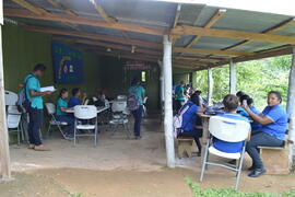 Fotografía del Colegio Piedras Azules, ubicado en la comunidad de Piedras Azules de Santa Cecilia...