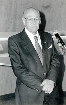 Fotografía de Carlos Serrano Bonilla, miembro de la Junta Administrativa del Archivo Nacional en ...