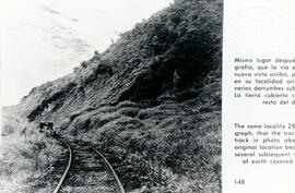 Fotografía de la línea ferroviaria en la milla 84 1/4. Se observa parte de la línea antigua bloqu...