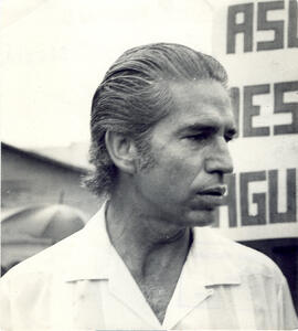 Fotografía con la imagen del Lic. Danilo Jiménez Veiga, Ministro de Trabajo en el período 1970-19...