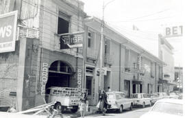 Fotografía del Parqueo Construcciones AISA, situado en avenidas central y 1. calle 1, acera este....