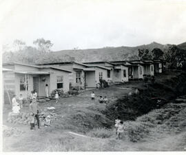 Fotografía de viviendas rurales en comunidades de bajos recursos San José