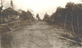 Fotografía de una Calle en los lotes de Coronado en Cinco Esquinas de Tibás, San José Vista tomad...