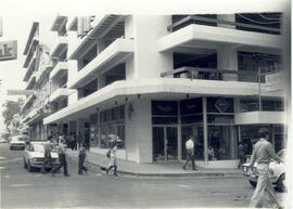 Fotografía del edificio de la Boutique Maríano Riva. Situada en avenida central, calles 5 y 7 San...