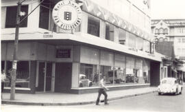 Fotografía del edificio del Hotel Amstel. Situado en avenida primera, calles 5 y 7. San José