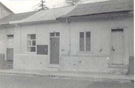 Fotografía de las casas de habitación 959 y 855, situadas entre avenidas 6 y 8, calle 11, San José