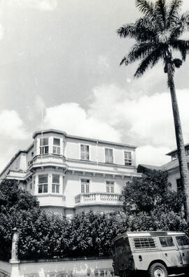 Fotografía del edificio de Cinemateca Nacional . Situado entre avenida 9, calles 9-11. San José
