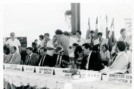 Fotografías con imágenes del acto conmemorativo de la firma de un convenio entre Adaptación Socia...