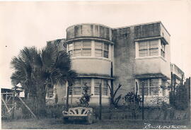 Fotografía del edificio del Liceo José Joaquín Vargas Calvo, San Pedro de Montes de Oca. San José