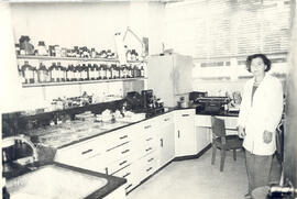 Fotografía con la imagen del laboratorio de Histología de la Facultad de Microbiología de la Univ...