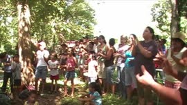 Video del reportaje titulado Abangares mi pueblo. Interpretada por un artista local, contiene imá...