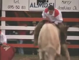 Video del reportaje titulado ACET - XIII Final de Tilarán 05-05-2002. Sobre la final del campeona...