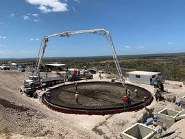 Fotografías del tanque y obras de construcción del proyecto de ampliación y mejoramiento del acue...