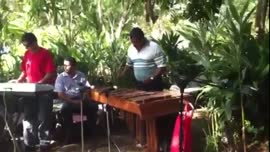 Video testimonial titulado Marimba Abangares. Sobre demostración de utilización de ese instrument...